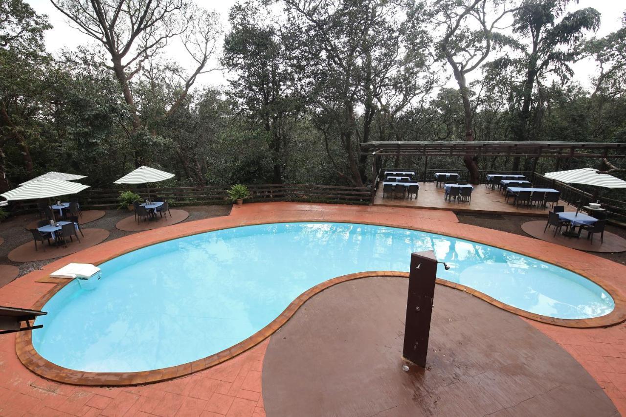 Westend Hotel Matheran Extérieur photo